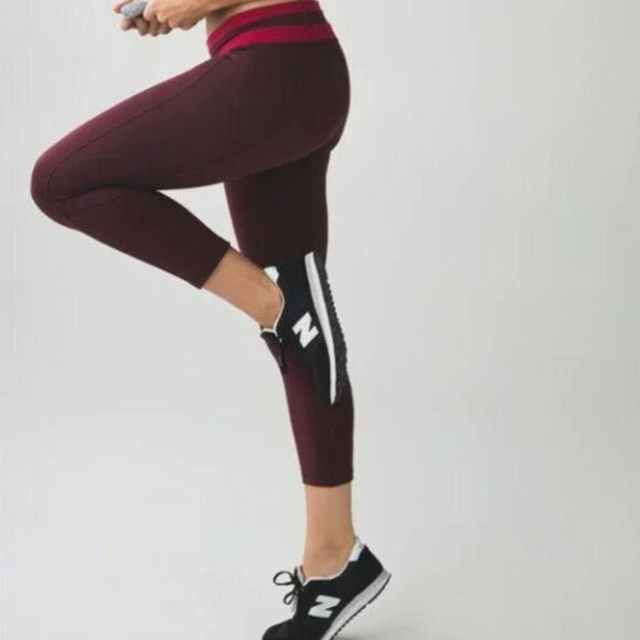 Lululemon Athletica Give Me Qi Crop Burgundy Workout Leggings SZ 4 - Picture 3 of 10